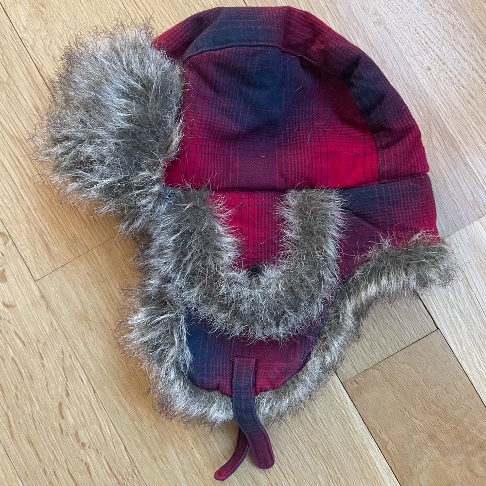 GYMBOREE Boys Winter Red and Blue Hat size 5-7